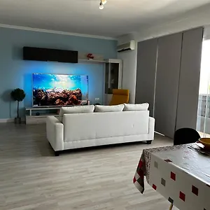 https://casa-la-paz-en-mlaga.hotelsinnerja.org
