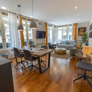 https://centro-ciudad-de-tuapartamento-fernandez-arenas.sansebastianhotels.net